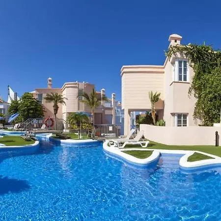 Otel Adonis Castalia-brezos