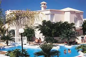 Otel Adonis Castalia-brezos